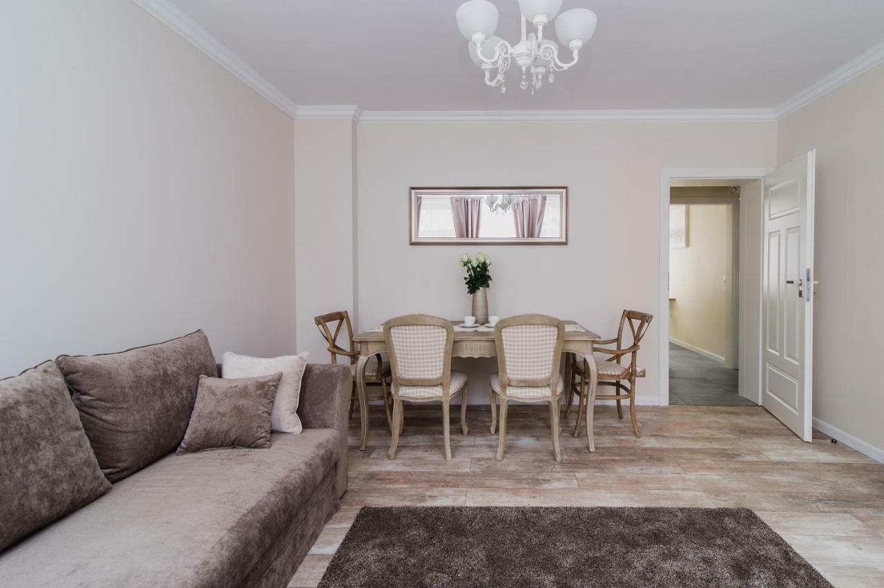 Apartament Starówka Gdańsk Osiek Apartamento Exterior foto